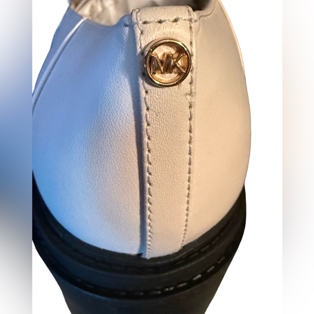Michael Kors NWT Sz 9.5 Elegant White Leather Rocco Heeled Women's Loafers (120) - Picture 10 of 14